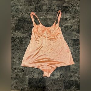 Vintage Victoria’s Secret Gold Label Satin Teddy Bodysuit Peach Y2K Lingerie 34B